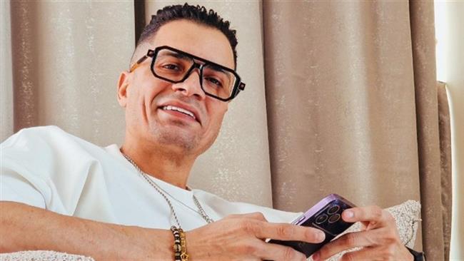 حسن شاكوش يساند حمو بيكا بعد حكم حبسه 3 أشهر: "ربنا يهون أيامك"  
