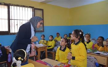 نائبة محافظ الوادي الجديد تؤكد أهمية الالتزام والانضباط باعتبارهما ركيزة أساسية لنجاح منظومة التعليم