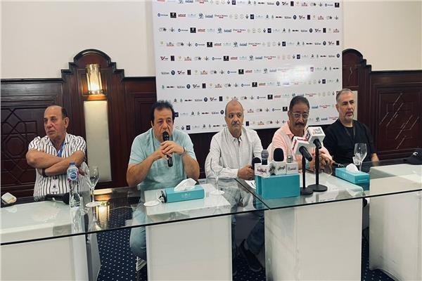 عاطف عبد اللطيف بندوة "الغردقة": التصوير في الأماكن السياحية يبرز جمال مصر