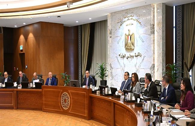 رئيس الوزراء يتابع جهود النهوض بصناعة الحديد والصلب في مصر