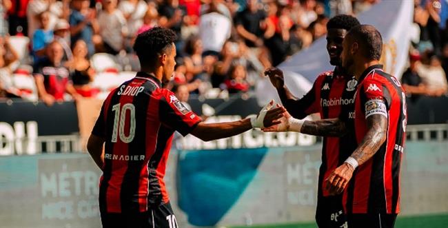 نيس و"باريس إف سي" يتعادلان 1-1 في الدوري الفرنسي 