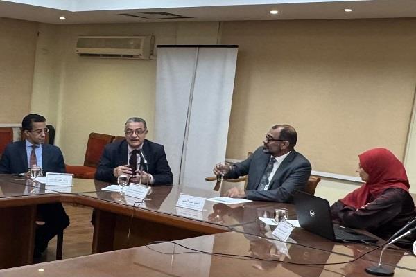مدير مركز الطفل: تطور تطبيقات الذكاء الاصطناعي يتطلب صياغة رؤية مستقبلية لإعلاء القيم الإنسانية