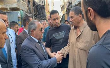 محافظ بورسعيد يقدم العزاء لأسرة المتوفاة في حريق شارع الحميدي بحي العرب
