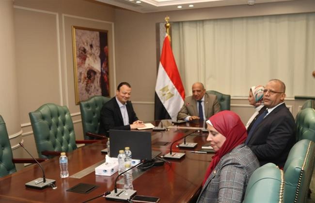 توقيع اتفاق إنهاء الدراسات الفنية والاقتصادية لمشروع الربط الكهربائي بين مصر واليونان