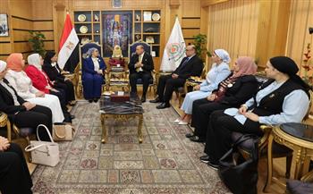 المستشارة أمل عمار: طالبات الجامعات الاستثمار الحقيقي في المستقبل 