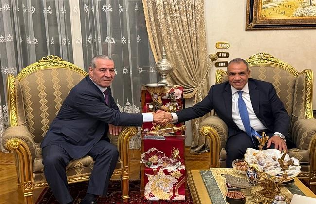 وزير‎ الخارجية ونائب الرئيس الفلسطيني يؤكدان ضرورة الضغط على إسرائيل لقبول مقترح وقف إطلاق النار بغزة