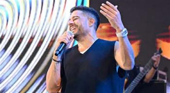 محمد حماقى يشعل الساحل بحفل صيفى ضخم.. ولفتة إنسانية