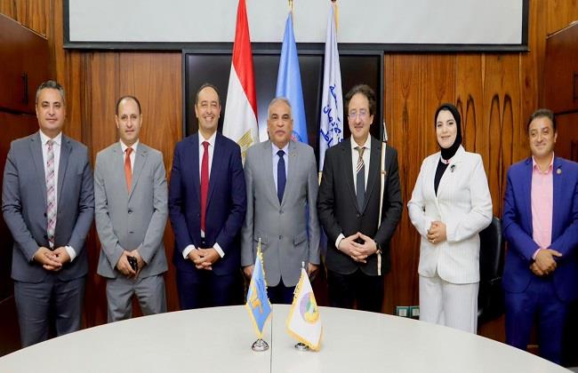 رئيس جامعة طنطا يستقبل مدير صندوق مكافحة الإدمان لتعزيز الجهود لرفع وعي الطلاب بخطورة التعاطي