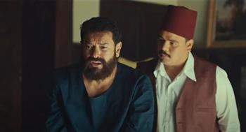 عمرو يوسف: مصطفى غريب حنفية إيفيهات.. ومدرس عربى 