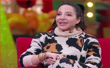 شفيقة شامل ضيفة رضوى الشربيني الليلة في برنامج "هي وبس"