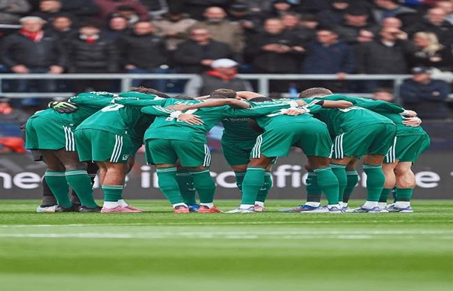 صلاح احتياطيا.. انطلاق مواجهة ليفربول وجالطة سراي بدورى أبطال أوروبا 