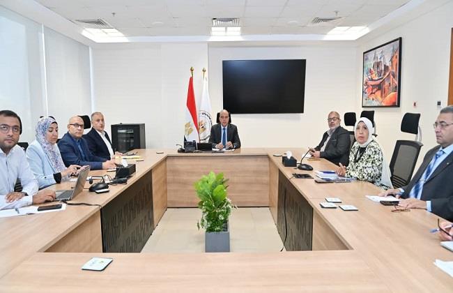وزير الري يتابع جهود تطوير البحيرات الشمالية وتأمين فرص العمل للصيادين