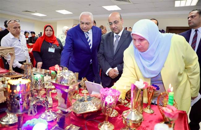 بمشاركة 23 مدرسة.. افتتاح معرض منتجات التعليم الفني بالعاصمة الإدارية