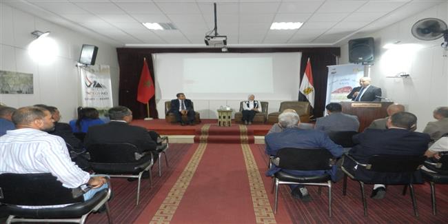سفير مصر بالمغرب يشيد بدور الجالية الوطنية في نقل صورة مشرفة لمصر
