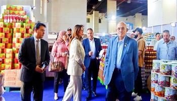 بالصور.. غرفة القاهرة تتابع الاستعدادات النهائية لمعرض "أهلا مدارس" بمدينة نصر  