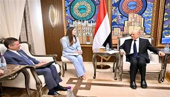 اليمن والولايات المتحدة يبحثان تعزيز الشراكة ضد الإرهاب ودعم الاقتصاد