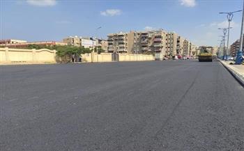 استمرار أعمال رصف ورفع كفاءة شارع العبور بدءًا من نهضة مصر حتى مديرية الإسكان