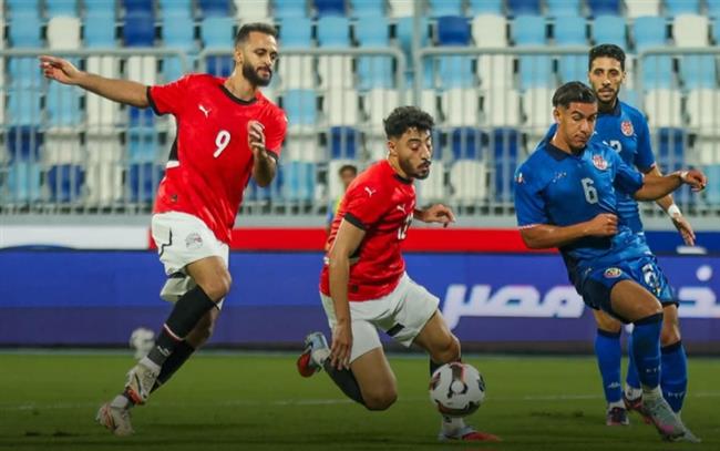 منتخب مصر يتقدم على تونس بهدف في الشوط الأول 