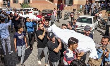 استشهاد 5 فلسطينيين في قصف الاحتلال الإسرائيلي لمنزل بمخيم الشاطئ في غزة