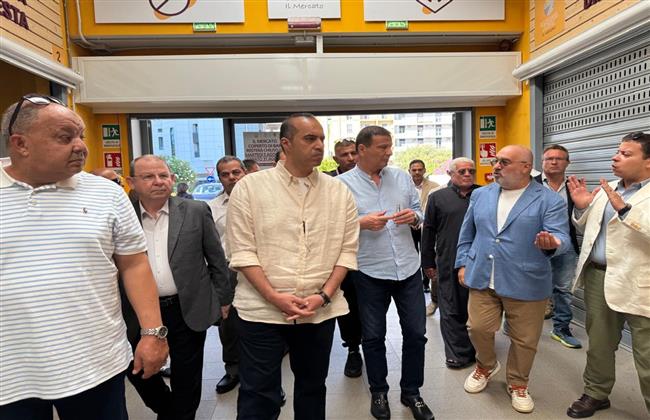 في زيارتهما لإيطاليا.. وزيرا الزراعة والشؤون النيابية يتفقدان تجربة السوق التعاوني في باري