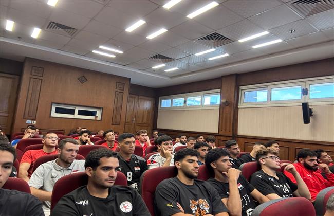 مدرب منتخب مصر لكرة اليد: احتاج جميع اللاعبين.. وأطالب الجميع بالتركيز  