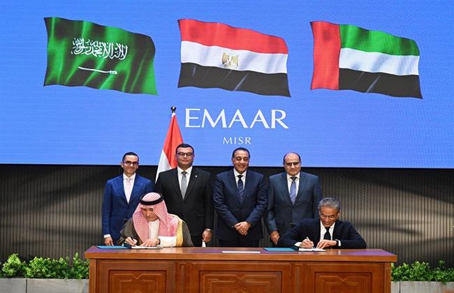 مدبولي يشهد توقع عقود أكبر مشروع سياحي على ساحل البحر الأحمر