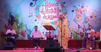 رباب ناجي تتألق بأغاني الفلكلور المصري على ساحة الهناجر