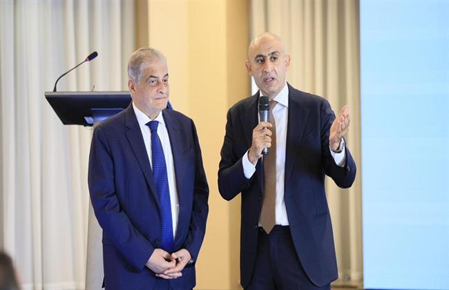 عبد اللطيف: خطة شاملة تمتد لـ2027 لمعالجة مشكلة القراءة والكتابة من خلال تطوير طرق التدريس 