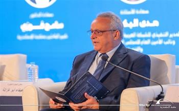 أحمد زايد: رؤية الأمير طلال بن عبد العزيز نموذج عملي يحتذى به