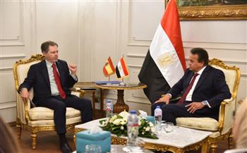 وزير الصحة يبحث مع سفير إسبانيا بمصر سبل تعزيز التعاون في القطاع الصحي