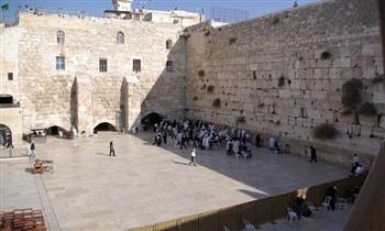 الهيئة الإسلامية المسيحية لنصرة القدس تدين قيام بلدية الاحتلال بتغيير التسمية التاريخية لحائط البراق