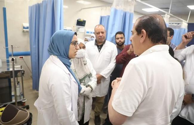 نائب وزير الصحة يجري زيارة ميدانية مفاجئة لمستشفى منفلوط المركزي بأسيوط