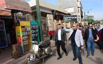محافظ المنيا يقود حملة مكبرة لرفع الإشغالات ويؤكد: لا تهاون مع التعدي على حق المواطن 