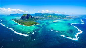 محيطات العالم تسجل حرارة قياسية جديدة في 2025 وتغذي موجات الطقس المتطرف