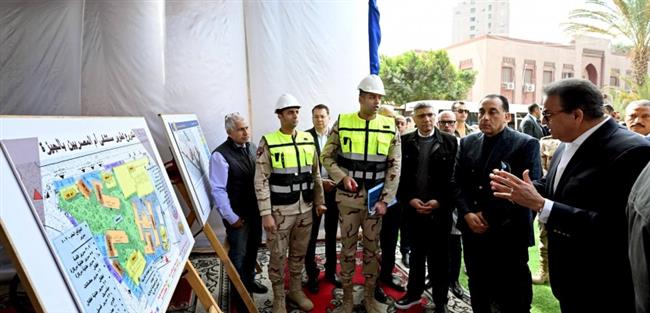 رئيس الوزراء يتفقد مستجدات أعمال تطوير مستشفى "أم المصريين العام" بالجيزة    