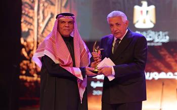 سامح مهران: القوة الأخلاقية للمسرح تكمن في العلاقة بين ما يفعله العمل المسرح