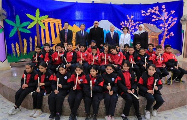 وزير التربية والتعليم يصطحب وفدا من البرلمان الياباني في زيارة للمدرسة المصرية اليابانية بالعبور 
