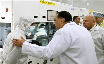 رئيس الوزراء يفتتح مجمع مصانع "إيليت سولار" لتكنولوجيا الطاقة الشمسية بالسخنة 