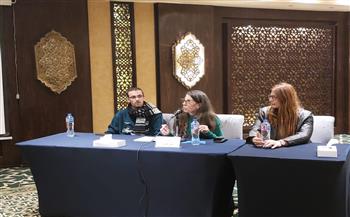 مهرجان المسرح العربي  الـ 16.. فريق عرض «كيما اليوم» نقدم صورة تشع الحب والأمل