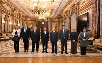 رئيس مجلس الشيوخ يستقبل رئيس مجلس النواب الأسترالي