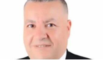 نقيب المعلمين يهنئ ياسر عرفات بتعيينه عضوا بمجلس النواب