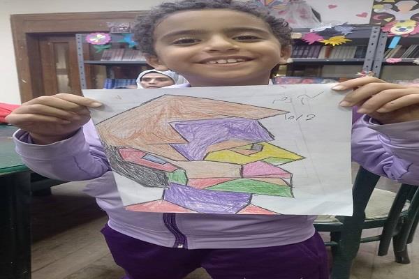 ورش فنون تشكيلية بمكتبة الشيخ زايد لتنمية قدرات الأطفال الإبداعية