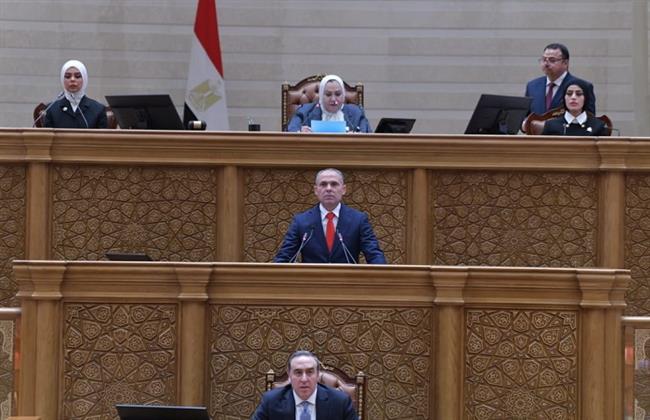 بدء الجلسة الافتتاحية لمجلس النواب لأداء اليمين وانتخاب الرئيس والوكيلين