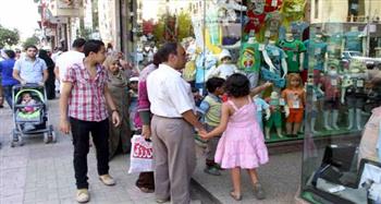   الأسواق الخليجية تفتح أبوابها لـ «ملابس الأطفال» المصرية