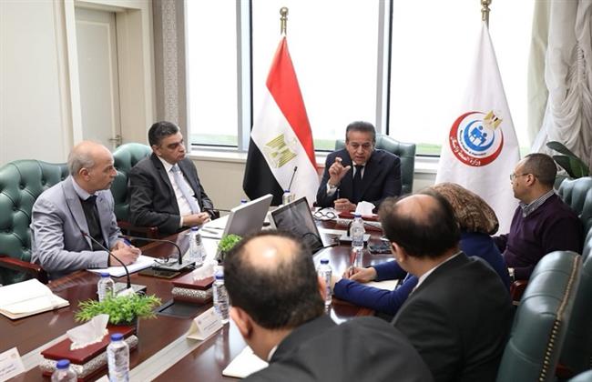 نائب رئيس الوزراء يبحث مع وفد «Ortho House» تعزيز التعاون في جراحات العظام والمفاصل