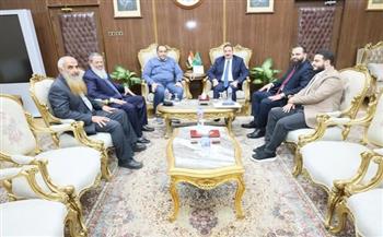 محافظ المنوفية يلتقي وفد حزب النور لبحث سبل التعاون المشترك والارتقاء بمستوي الخدمات المقدمة للمواطنين
