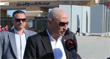 محافظ شمال سيناء: العديد من الوفود الأجنبية تزور معبر رفح لمتابعة عملية إدخال المساعدات لغزة