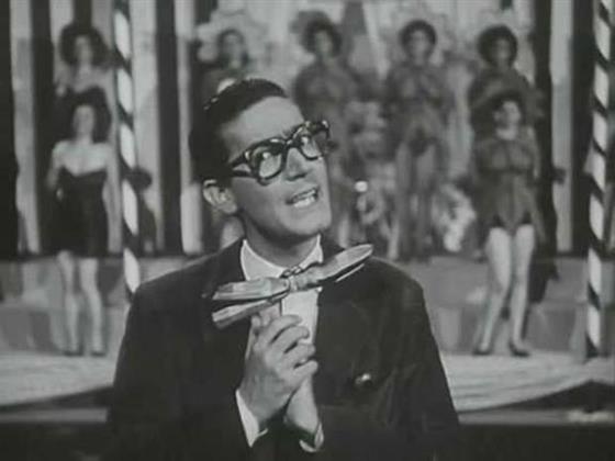 منير مراد في حوار نادر: «المونولوج انقرض تمامًا»