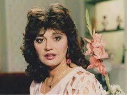 مديحة كامل… قطة السينما التي رحلت وبقي سحرها