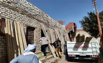 جهود الوحدة المحلية لمركز ومدينة سمسطا في ملفات النظافة ومواجهة التعديات وتحسين مستوى الخدمات المقدمة للمواطني